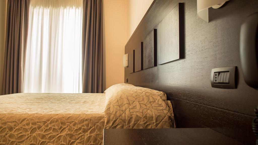 Hotel I Crespi Grosseto Luaran gambar