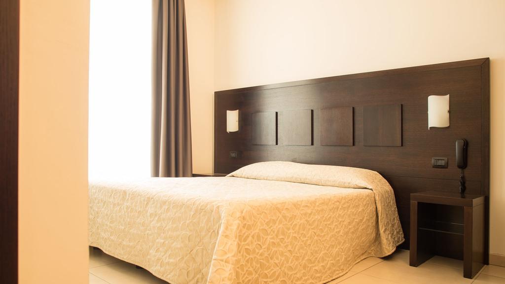 Hotel I Crespi Grosseto Luaran gambar