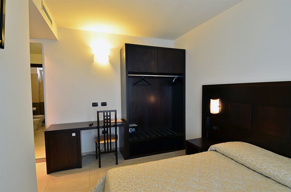 Hotel I Crespi Grosseto Luaran gambar